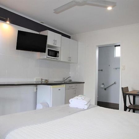 Charm City Motel Bundaberg Exteriér fotografie