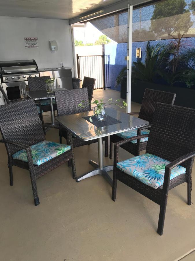 Charm City Motel Bundaberg Exteriér fotografie