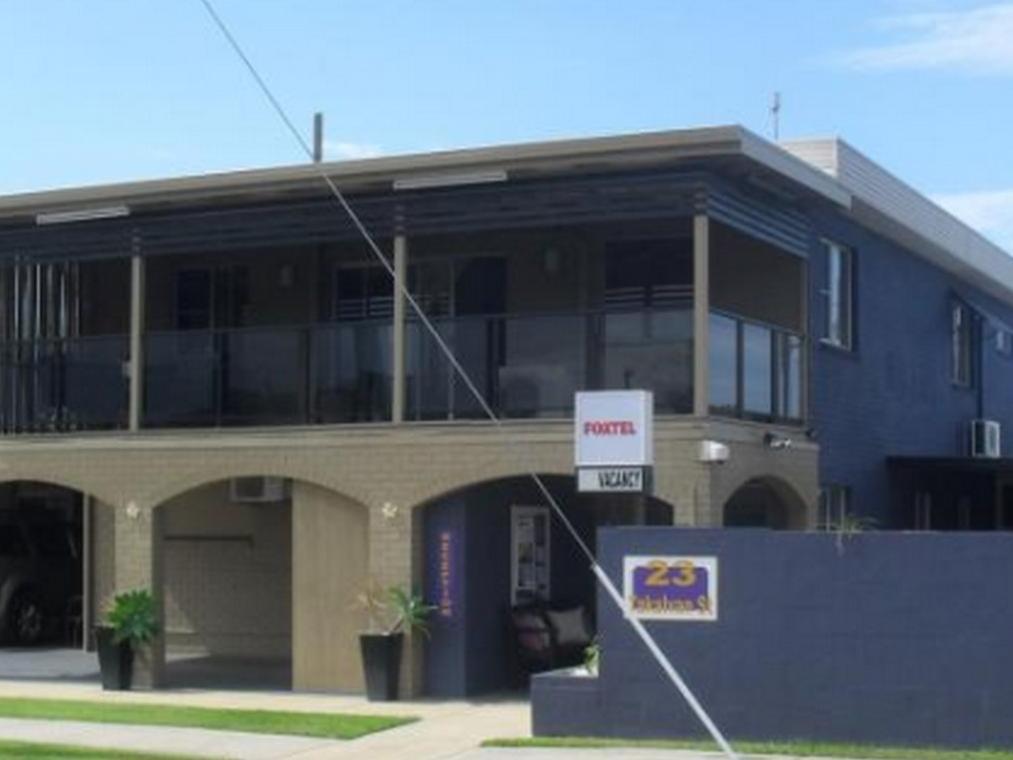 Charm City Motel Bundaberg Exteriér fotografie