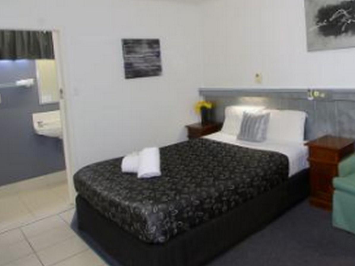 Charm City Motel Bundaberg Exteriér fotografie