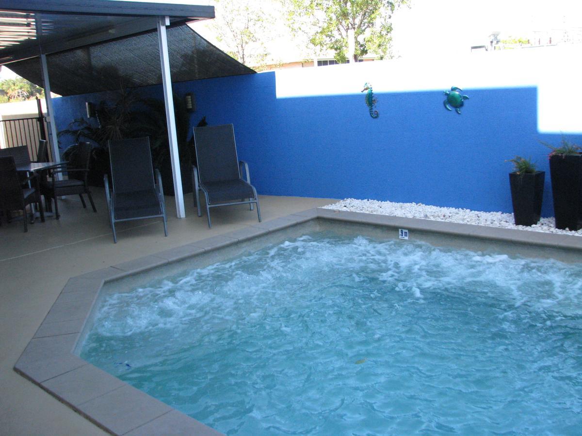Charm City Motel Bundaberg Exteriér fotografie