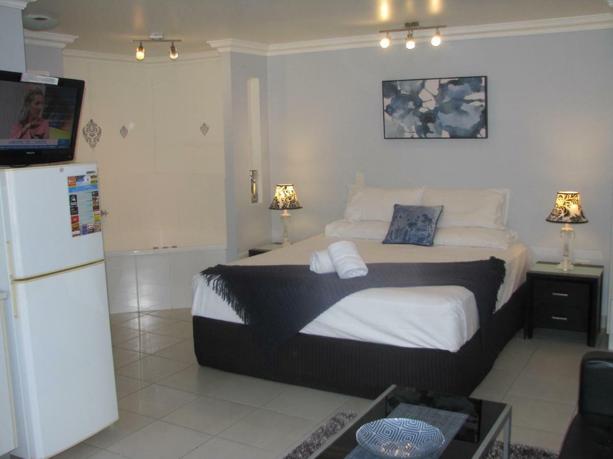 Charm City Motel Bundaberg Exteriér fotografie